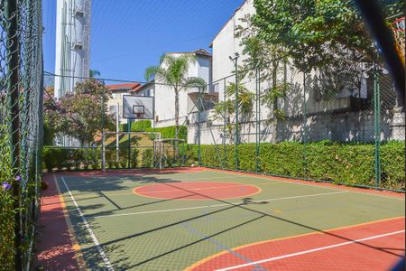 Casa de condomínio à venda com 223m², 3 quartos e 4 vagas Casa de condomínio à venda com 223m², 3 quartos e 4 vagasÁrea comum - quadra