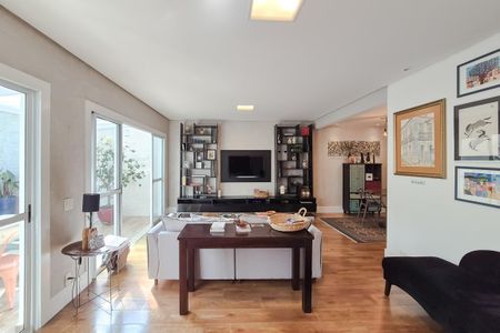 Casa de condomínio à venda com 223m², 3 quartos e 4 vagas Casa de condomínio à venda com 223m², 3 quartos e 4 vagasSala