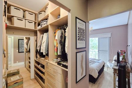 Casa de condomínio à venda com 223m², 3 quartos e 4 vagas Casa de condomínio à venda com 223m², 3 quartos e 4 vagasSuíte 1