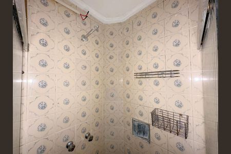 Apartamento para alugar com 120m², 2 quartos e 2 vagasBanheiro