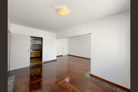 Apartamento para alugar com 120m², 2 quartos e 2 vagasSala