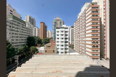 Apartamento para alugar com 120m², 2 quartos e 2 vagasSala