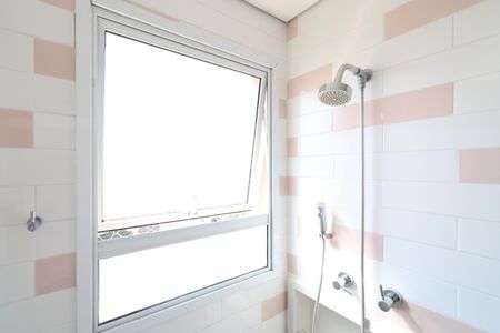 Apartamento à venda com 224m², 4 quartos e 4 vagasBanheiro da Suíte 2