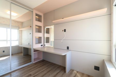Apartamento à venda com 224m², 4 quartos e 4 vagasSuite 2
