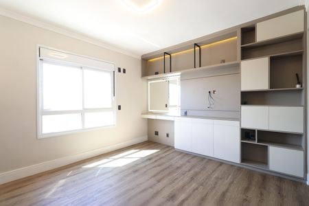 Apartamento à venda com 224m², 4 quartos e 4 vagasSuite 4
