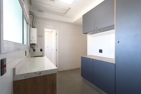 Apartamento à venda com 224m², 4 quartos e 4 vagasÁrea de serviço 