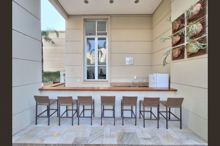 Apartamento à venda com 224m², 4 quartos e 4 vagasBar