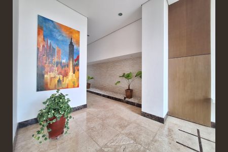 Apartamento à venda com 224m², 4 quartos e 4 vagasHall de entrada 