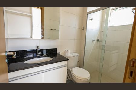 Apartamento para alugar com 60m², 2 quartos e 2 vagasBanheiro da Suíte