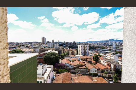 Apartamento para alugar com 60m², 2 quartos e 2 vagasVista da Área de Serviço