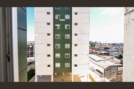 Vista do Quarto 1 de apartamento para alugar com 2 quartos, 60m² em Carlos Prates, Belo Horizonte