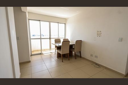 Sala de apartamento para alugar com 2 quartos, 60m² em Carlos Prates, Belo Horizonte