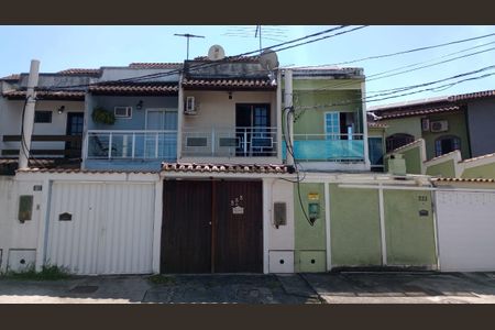 Casa para alugar com 62m², 2 quartos e 1 vaga Casa para alugar com 62m², 2 quartos e 1 vagaFachada