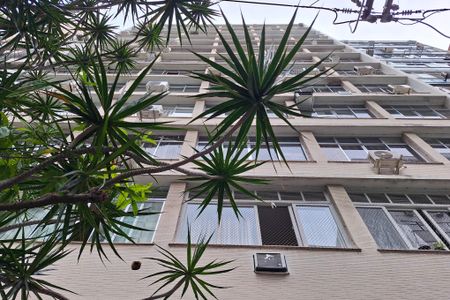 Apartamento à venda com 123m², 3 quartos e sem vaga Apartamento à venda com 123m², 3 quartos e sem vagaFachada