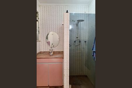 Apartamento à venda com 123m², 3 quartos e sem vaga Apartamento à venda com 123m², 3 quartos e sem vagaBanheiro