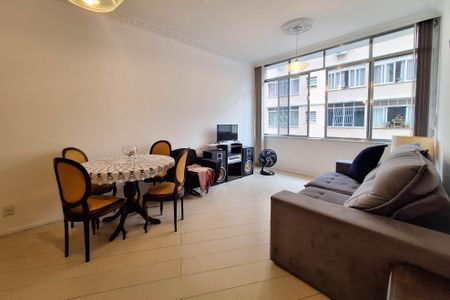 Apartamento à venda com 123m², 3 quartos e sem vaga Apartamento à venda com 123m², 3 quartos e sem vagaSala