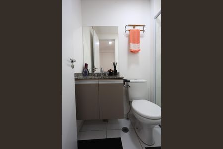 Apartamento à venda com 148m², 2 quartos e 1 vaga Apartamento à venda com 148m², 2 quartos e 1 vagaBanheiro da Suíte 1