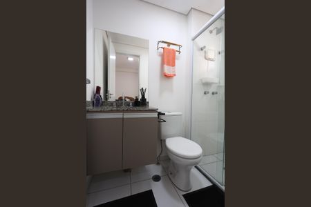Apartamento à venda com 148m², 2 quartos e 1 vaga Apartamento à venda com 148m², 2 quartos e 1 vagaBanheiro da Suíte 1