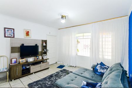 Sala de casa à venda com 2 quartos, 176m² em Jardim Moreira, Guarulhos