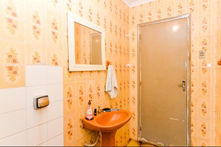 Casa à venda com 176m², 2 quartos e 2 vagasBanheiro Social 2