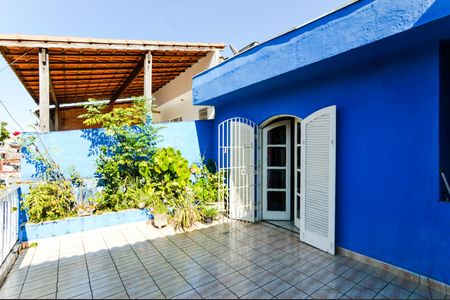 Casa à venda com 176m², 2 quartos e 2 vagasVaranda do Quarto 2