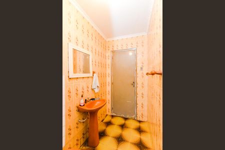 Casa à venda com 176m², 2 quartos e 2 vagasBanheiro Social 2