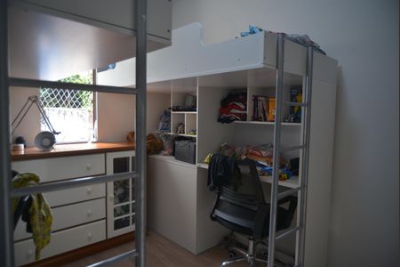 Casa para alugar com 190m², 3 quartos e 2 vagasQuarto 2