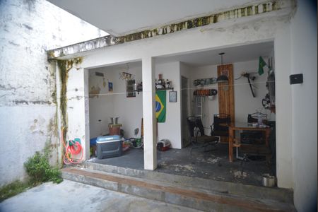 Casa para alugar com 190m², 3 quartos e 2 vagasQuintal