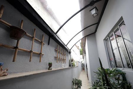 Casa à venda com 158m², 3 quartos e 2 vagasCorredor