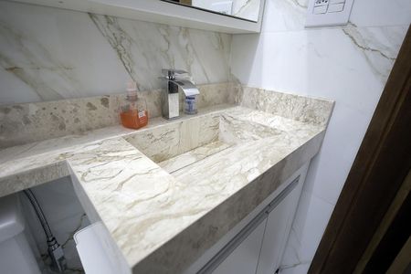 Casa à venda com 158m², 3 quartos e 2 vagasBanheiro Quarto Suíte