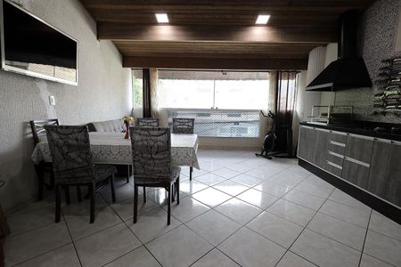 Casa à venda com 158m², 3 quartos e 2 vagasSacada Gourmet