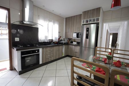 Casa à venda com 158m², 3 quartos e 2 vagasCozinha