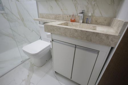 Casa à venda com 158m², 3 quartos e 2 vagasBanheiro Quarto Suíte
