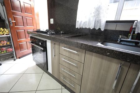 Casa à venda com 158m², 3 quartos e 2 vagasCozinha