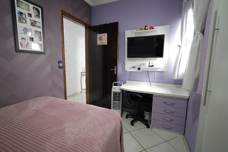Casa à venda com 158m², 3 quartos e 2 vagasQuarto 2