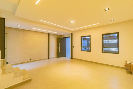Casa à venda com 3 quartos, 180m² em Vila Paulista, São Paulo