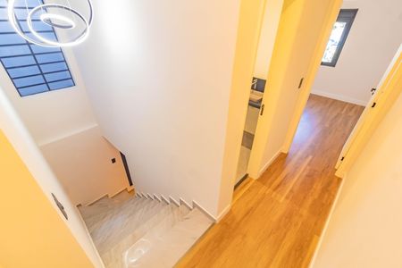 Casa à venda com 3 quartos, 180m² em Vila Paulista, São Paulo
