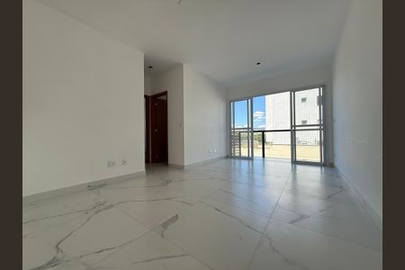 Sala de apartamento à venda com 2 quartos, 110m² em Padre Eustáquio, Belo Horizonte