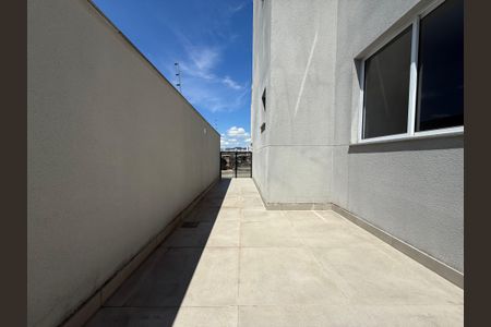 Apartamento à venda com 97m², 2 quartos e 2 vagasÁrea externa