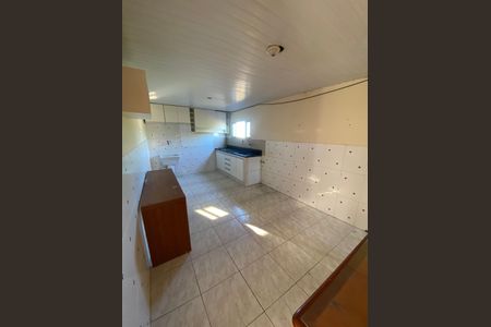 Casa para alugar com 48m², 2 quartos e sem vaga