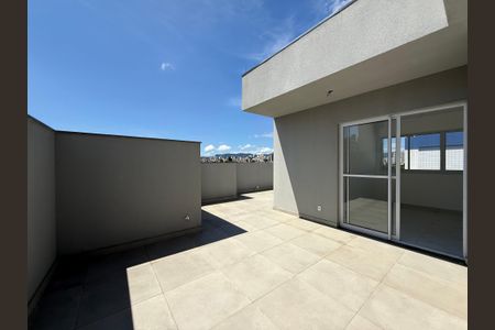 Apartamento para alugar com 131m², 2 quartos e 2 vagas