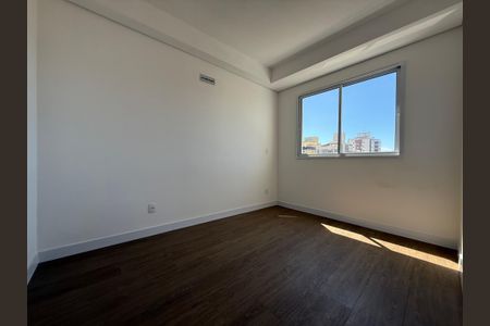 Apartamento para alugar com 131m², 2 quartos e 2 vagas