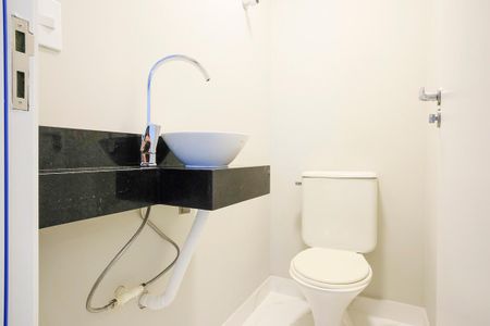 Apartamento à venda com 160m², 3 quartos e 1 vagaLavabo