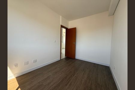 Apartamento para alugar com 2 quartos, 131m² em Padre Eustáquio, Belo Horizonte
