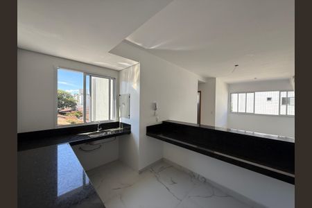 Apartamento para alugar com 2 quartos, 131m² em Padre Eustáquio, Belo Horizonte