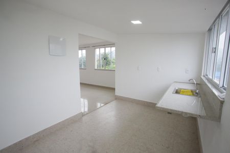 Casa para alugar com 70m², 2 quartos e sem vagaCozinha