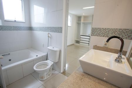 Casa para alugar com 70m², 2 quartos e sem vagaBanheiro da Suíte