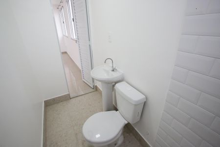 Casa para alugar com 70m², 2 quartos e sem vagaBanheiro Social