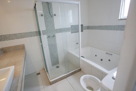 Casa para alugar com 70m², 2 quartos e sem vagaBanheiro da Suíte