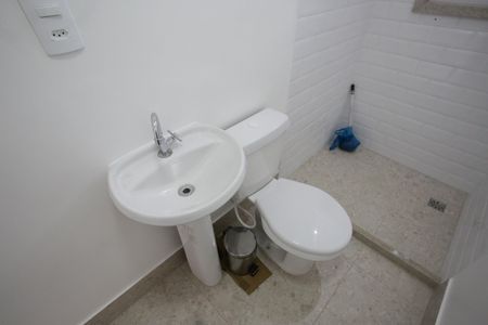 Casa para alugar com 70m², 2 quartos e sem vagaBanheiro Social